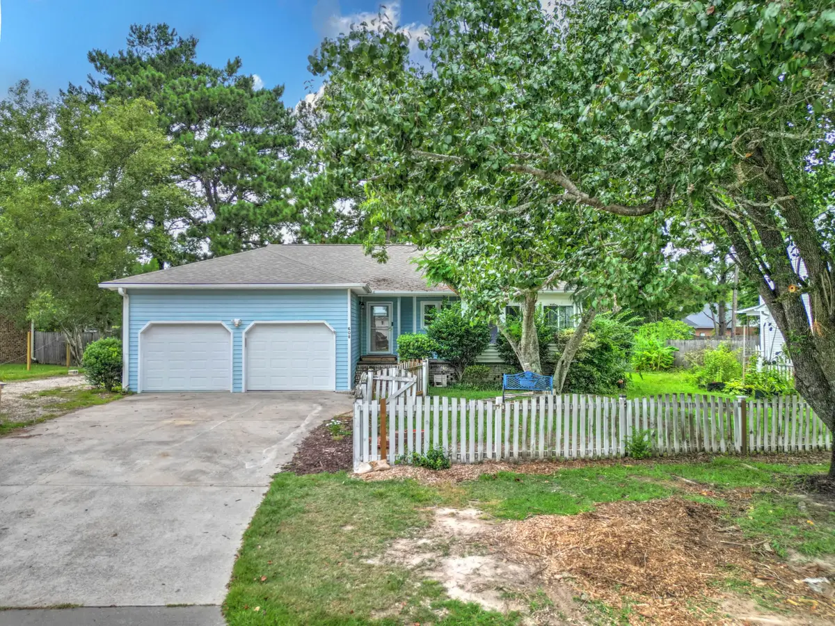 608 Dolphin Drive, Summerville, SC 29485 - #1
