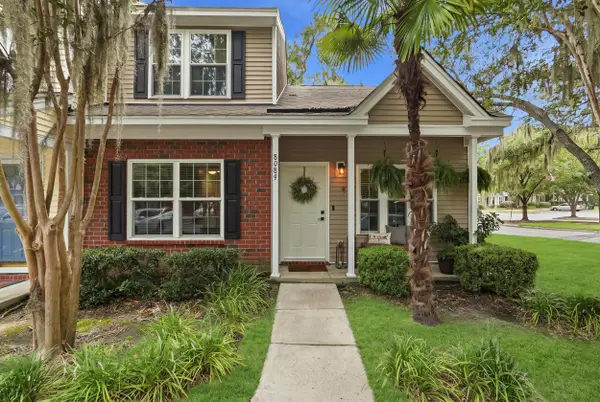 8089 Shadow Oak Drive, North Charleston, SC 29406