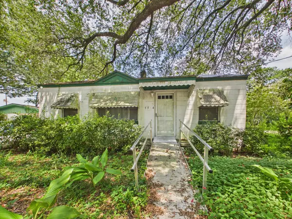 5504 Dobson Street, North Charleston, SC 29406