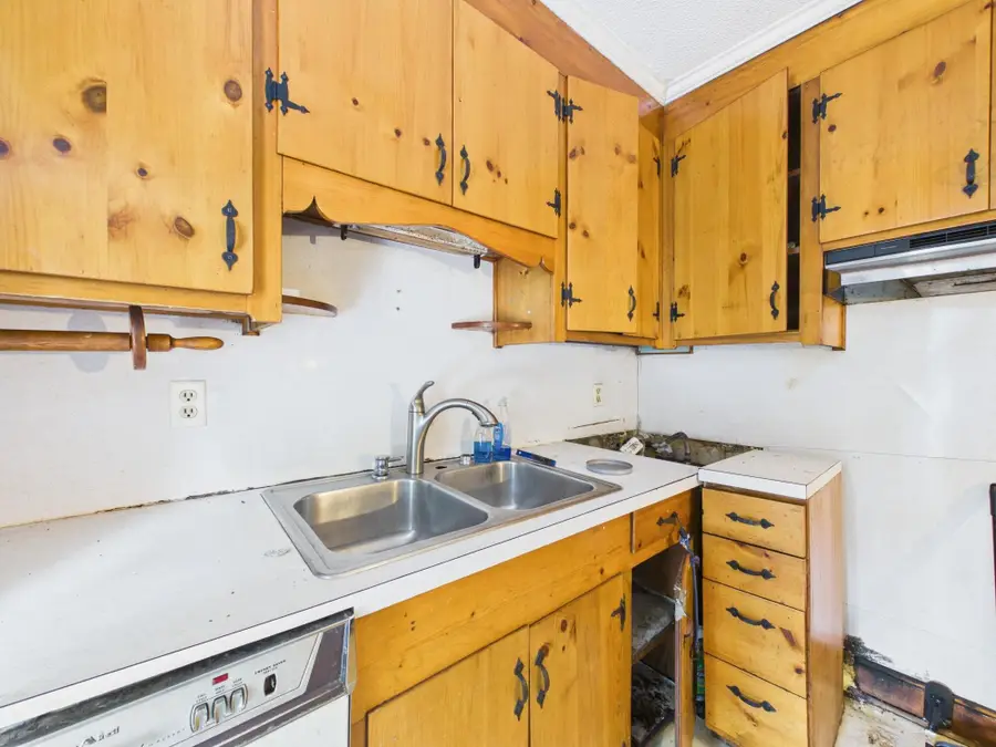 5504 Dobson Street, North Charleston, SC 29406 - #3