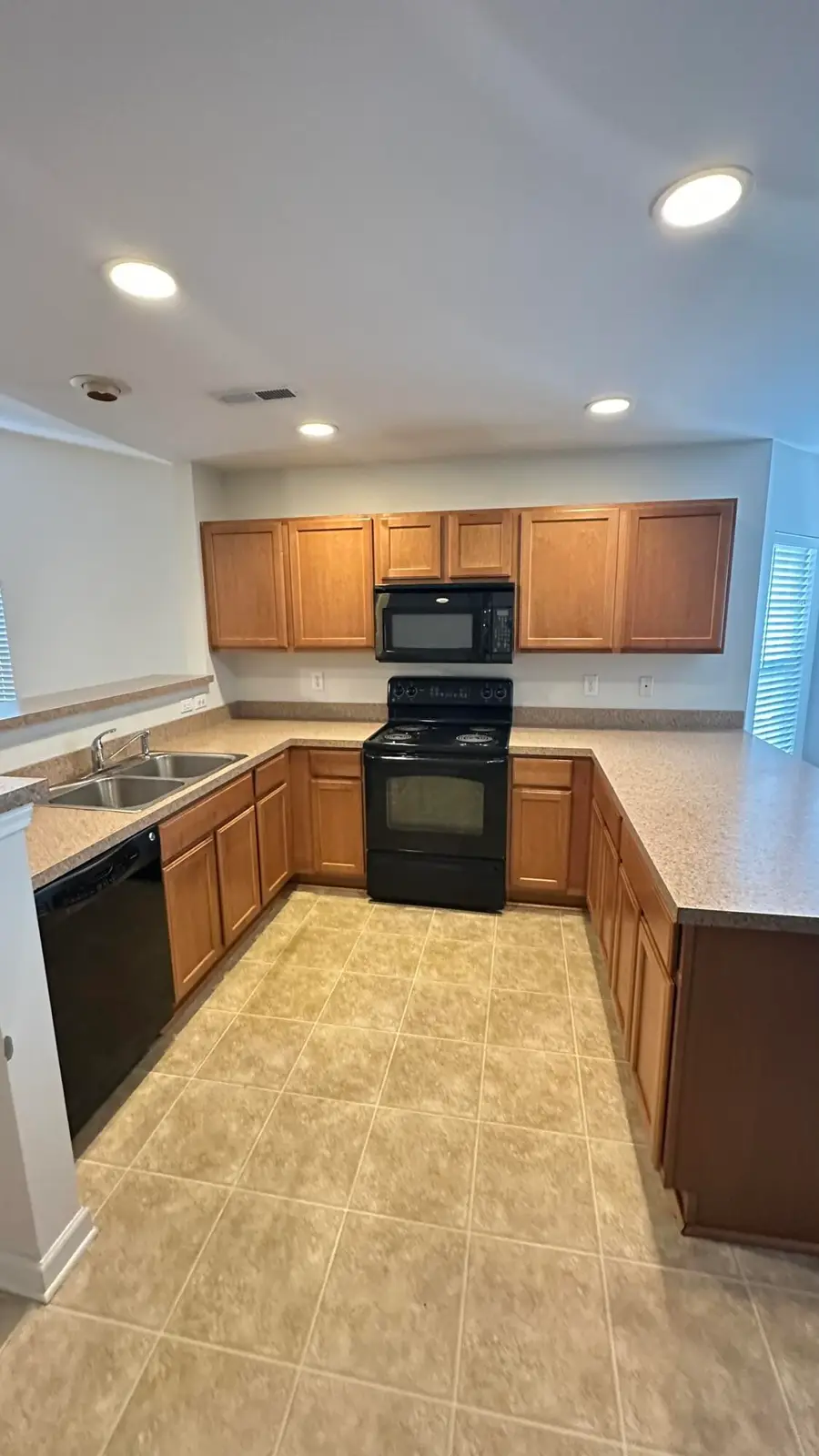 220 Jackson Street, Goose Creek, SC 29445 - #3