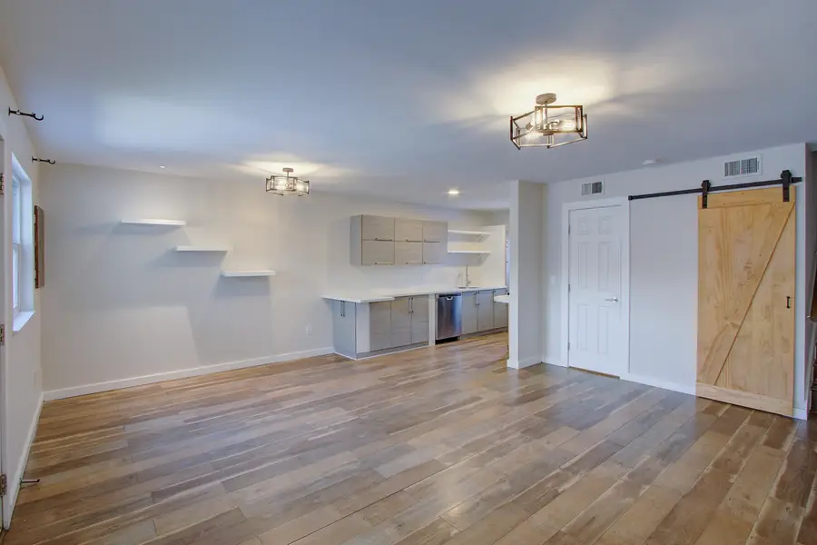 134 Congress Street #Apt B, Charleston, SC 29403 - #3