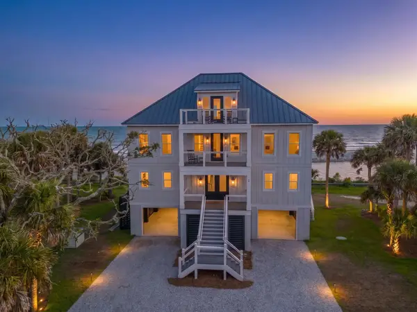 2 Toms Turnaround Circle, Edisto Island, SC 29438
