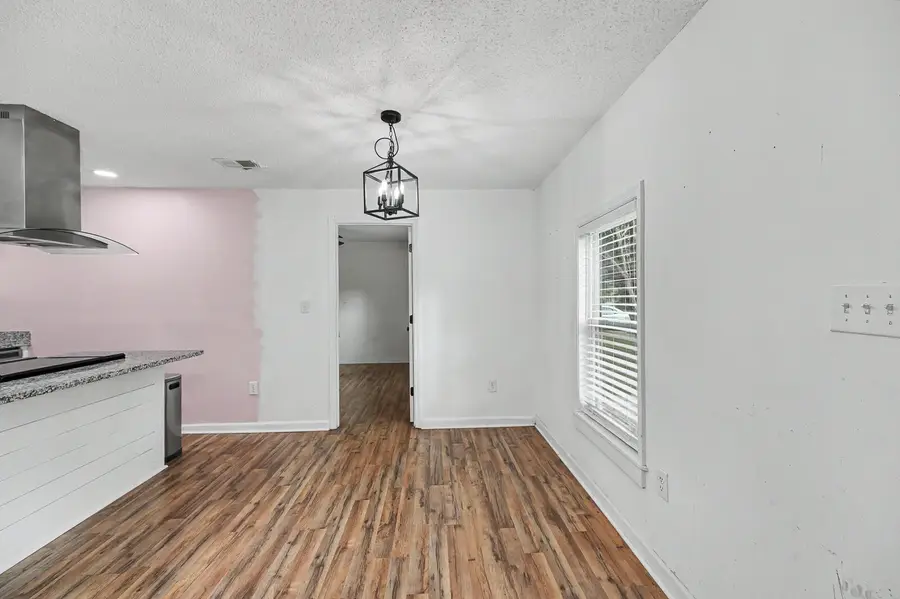 525 E Richardson Avenue, Summerville, SC 29485 - #3