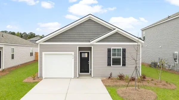 823 Baywood Lane, Summerville, SC 29486