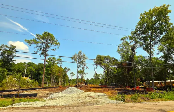 885 Martin Luther King Road, Pawleys Island, SC 29585