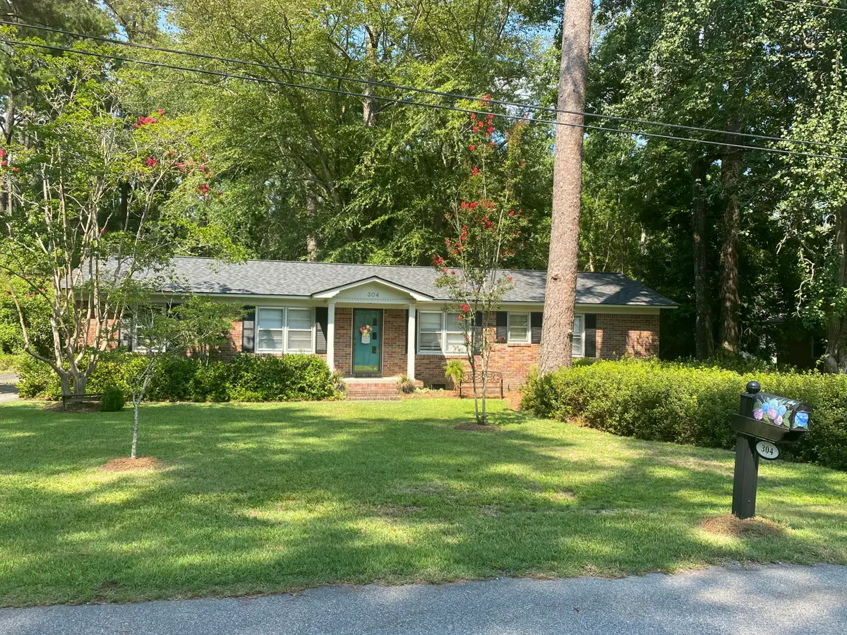 304 Greenbay Street, Walterboro, SC 29488 - #1