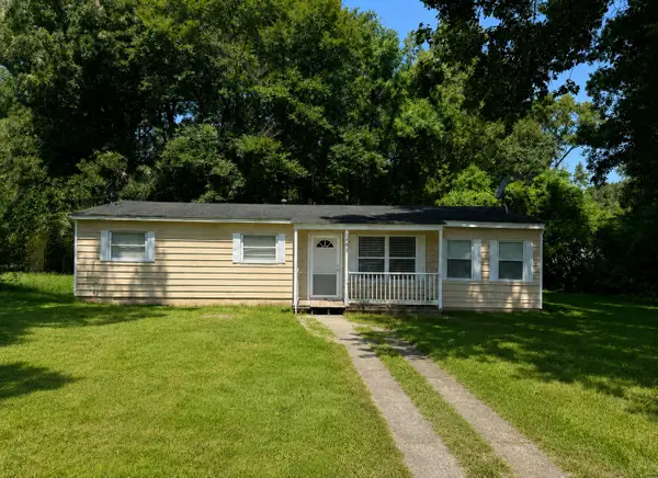 1582 W Robinhood Drive, Charleston, SC 29407