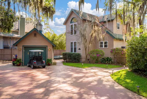 759 Lake Frances Drive, Charleston, SC 29412