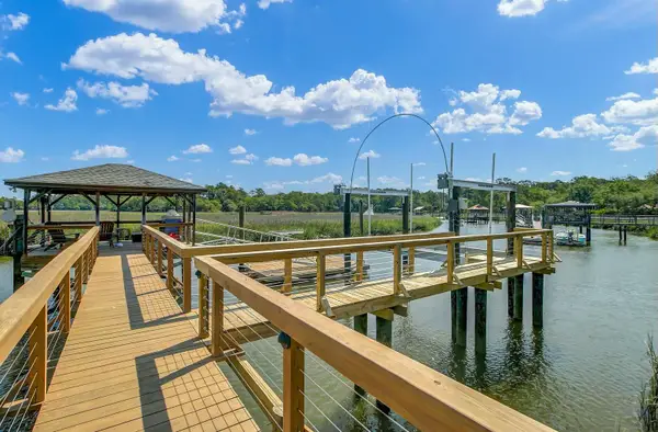 8704 Middleton Point Lane, Edisto Island, SC 29438