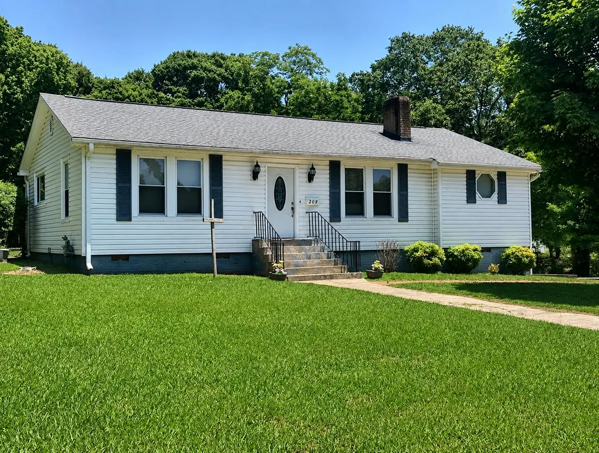 209 Mill Street, Williamston, SC 29697 - #1
