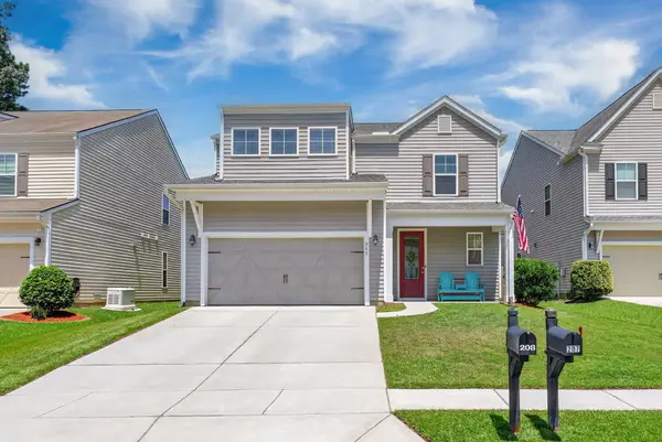 208 Roanoke Hill Court, Summerville, SC 29483