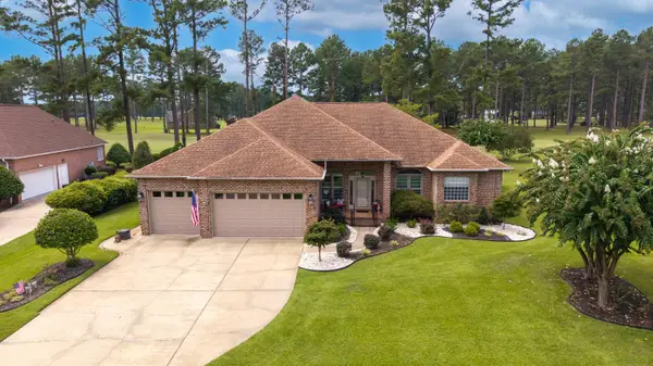 237 Plantation Drive, Manning, SC 29102