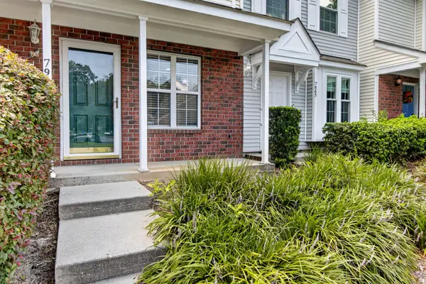 7963 Shadow Oak Drive, North Charleston, SC 29406