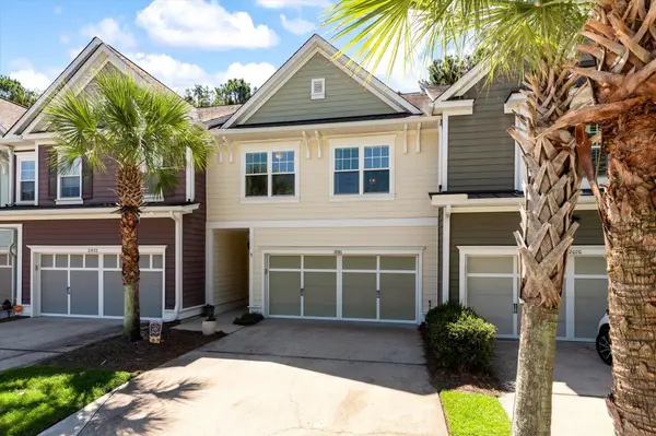 2016 Kings Gate Lane, Mount Pleasant, SC 29466