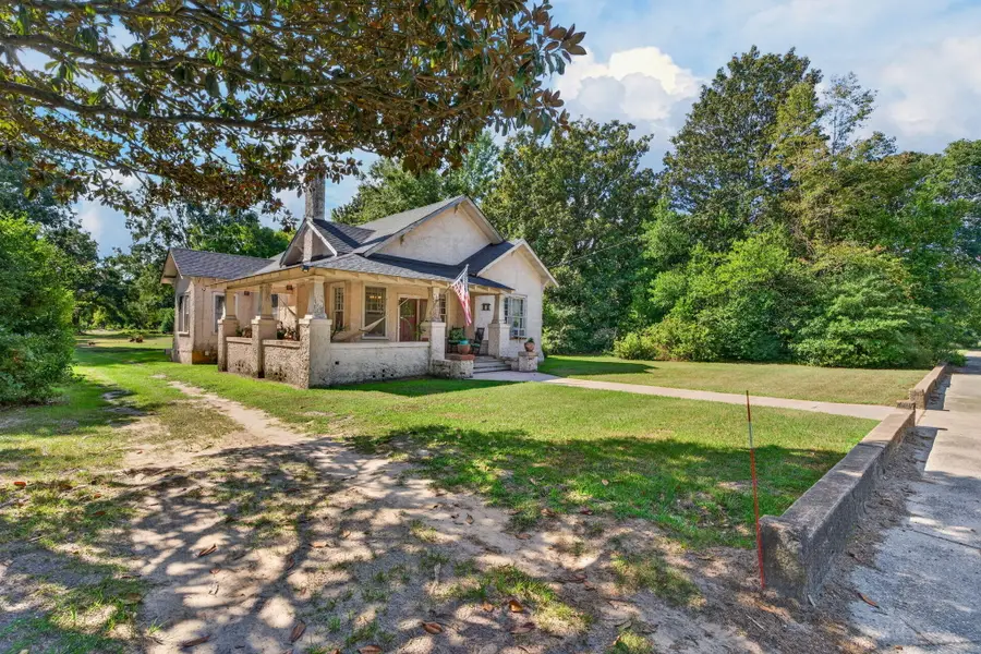 645 Hampton Street, Elloree, SC 29047 - #3