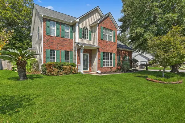 100 Kenwood Court, Goose Creek, SC 29445