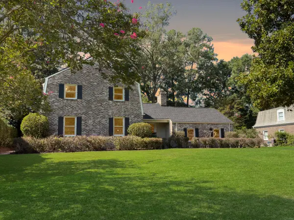 104 Lakeview Drive, Summerville, SC 29485