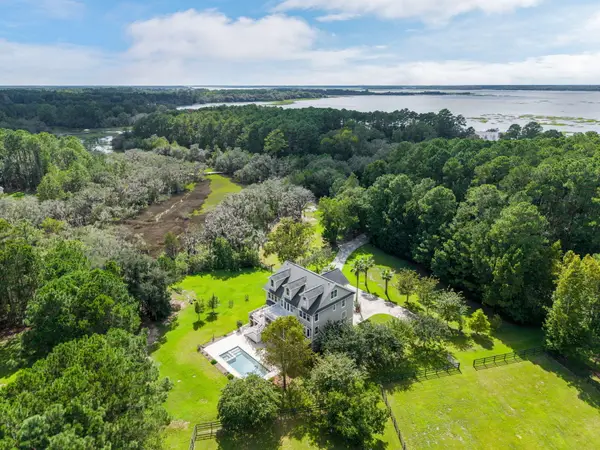 1389 Polly Point Road, Wadmalaw Island, SC 29487