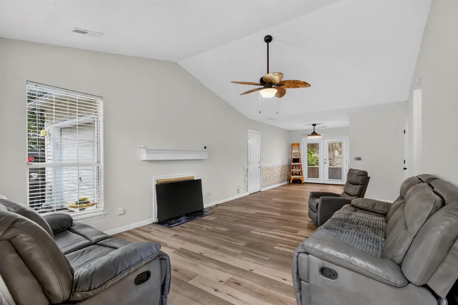433 Courtland Drive, Summerville, SC 29486 - #3