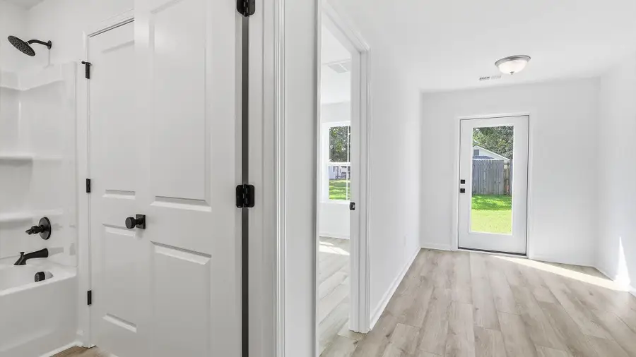 4038 Cornwell Avenue, North Charleston, SC 29405 - #3