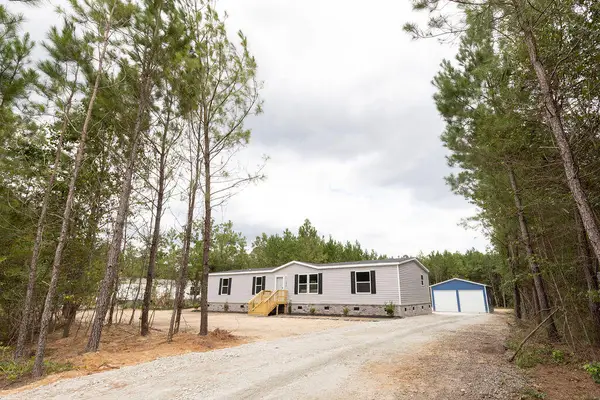 1006 Universal Circle, Saint Stephen, SC 29479