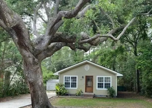 418 Meritta Avenue, Beaufort, SC 29902