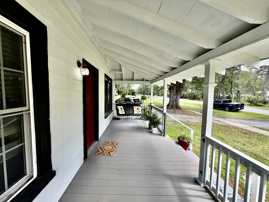 2408 E Cleveland Street, Elloree, SC 29047 - #2