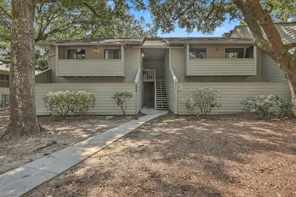 1203 Village Creek Lane #4, Mount Pleasant, SC 29464