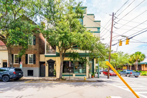 28 1/2 Hasell Street, Charleston, SC 29401
