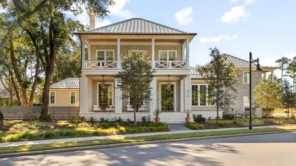 424 Wayfaring Point, Daniel Island, SC 29492