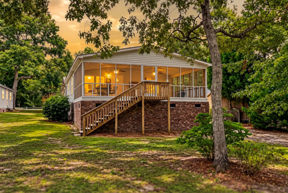 2003 Clubhouse Road, Summerton, SC 29148 - #1