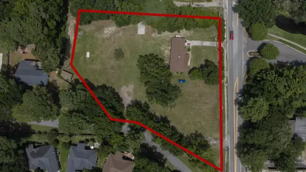 1832 Rifle Range Road, Mount Pleasant, SC 29464