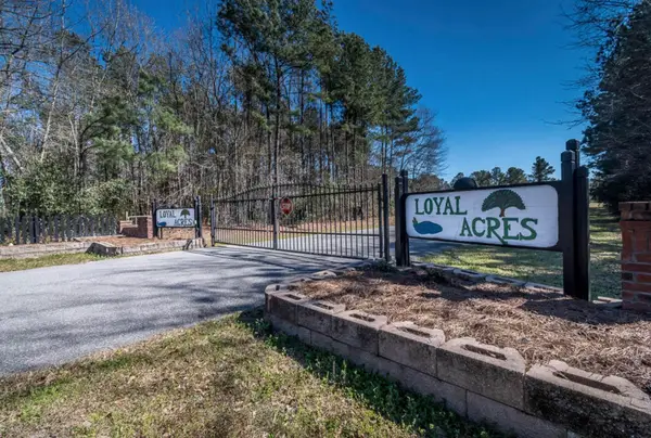 308 Piney Grove Road, Cross, SC 29436