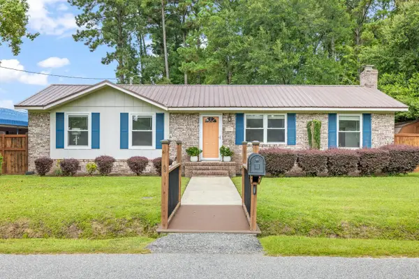 100 Ballentine Street, Moncks Corner, SC 29461