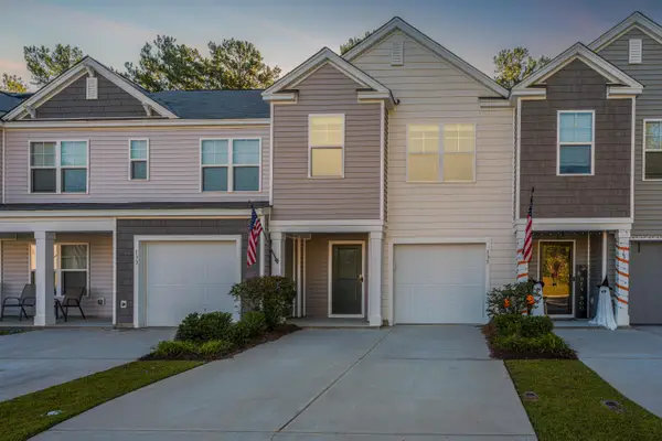 135 E Sunrise Lane, Summerville, SC 29486