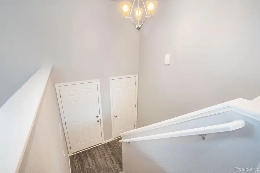3149 STRATFORD LN, Flushing, MI 48433 - #3