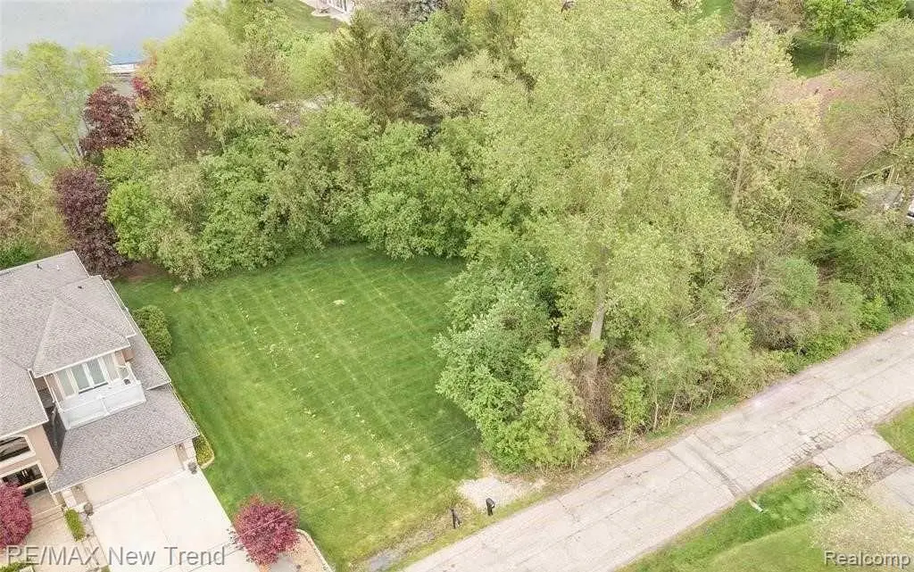 0000 PUTNAM, West Bloomfield, MI 48323 - #1