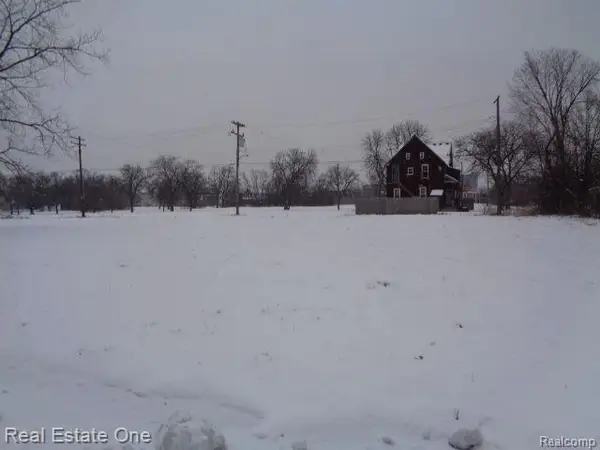 446 CONCORD ST, Detroit, MI 48207