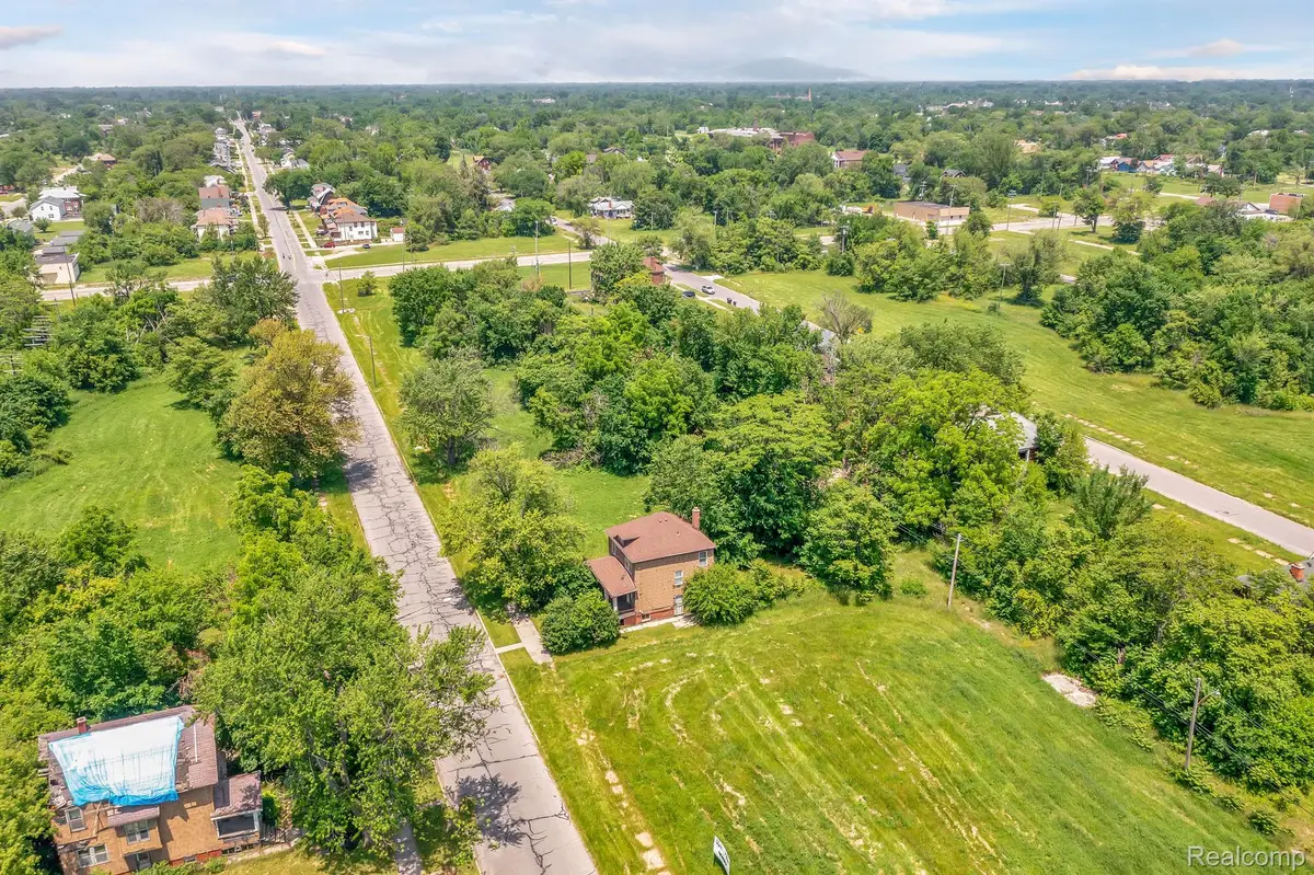 1526 DICKERSON ST, Detroit, MI 48215 - #1