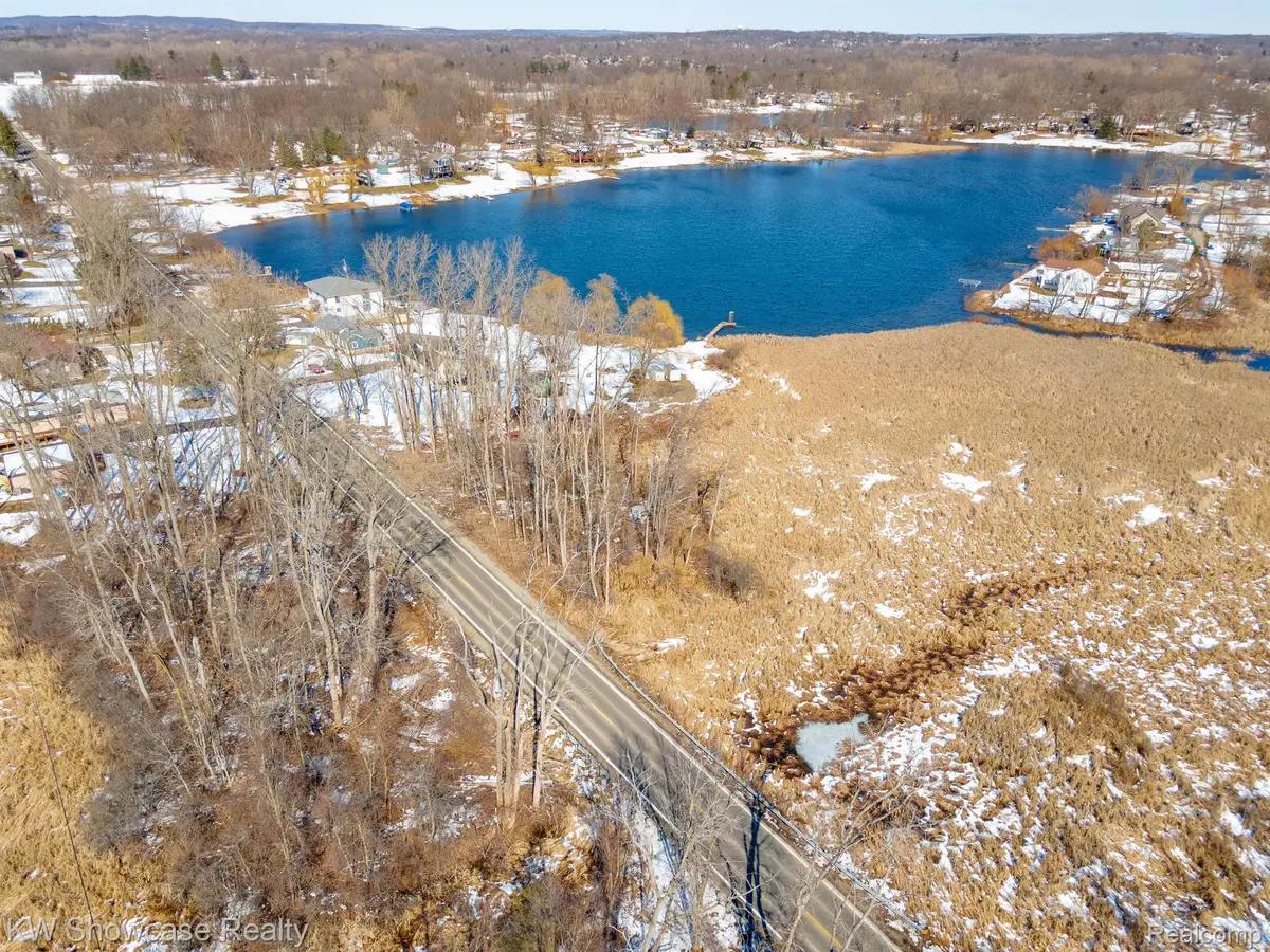 Vacant Carroll Lake RD, Commerce Township, MI 48390 - #1