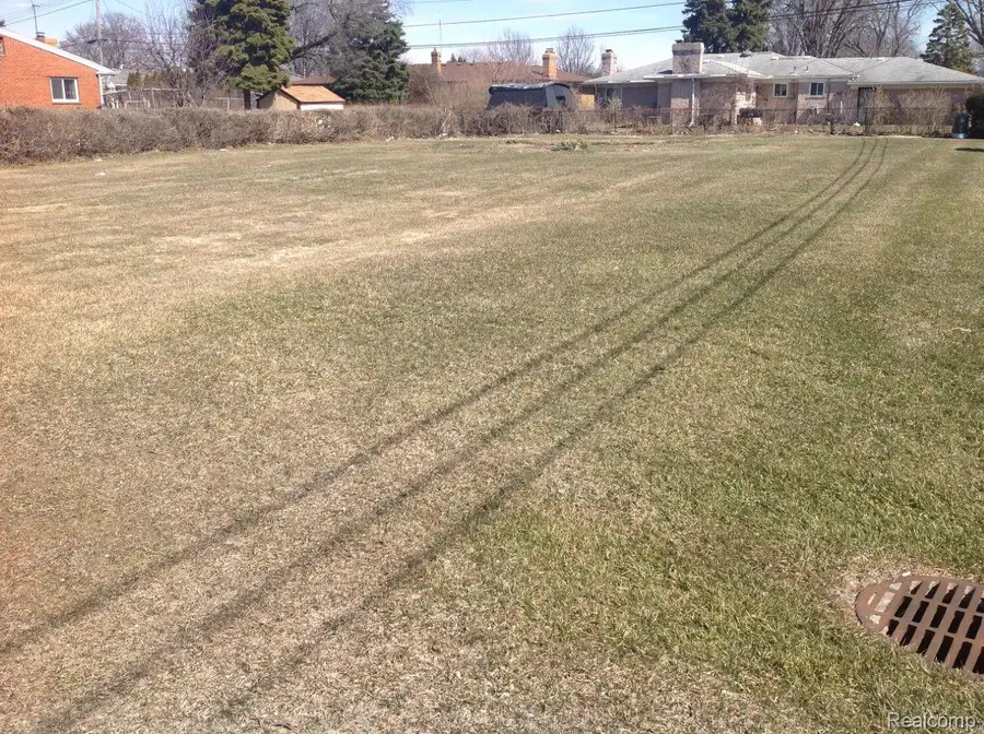 37608 ANDREW (lot 46) DR, Sterling Heights, MI 48312 - #2