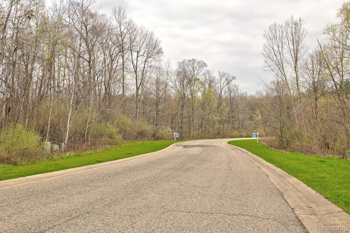 503 BLUEBIRD TRL, Ortonville, MI 48462 - #1