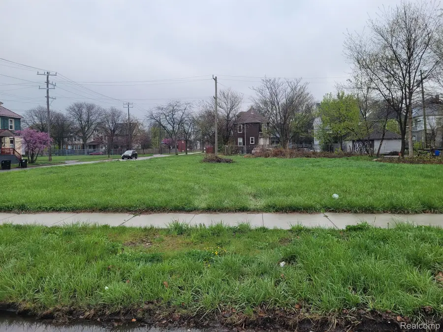 448 E EUCLID ST, Detroit, MI 48202 - #2