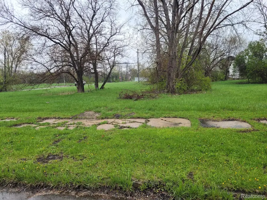 3094 17TH ST, Detroit, MI 48216 - #3