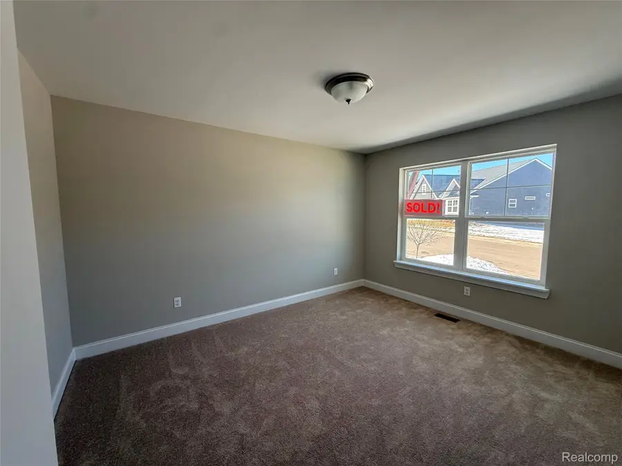 1025 CAMELLIA CIR 41 17, Howell, MI 48843 - #2
