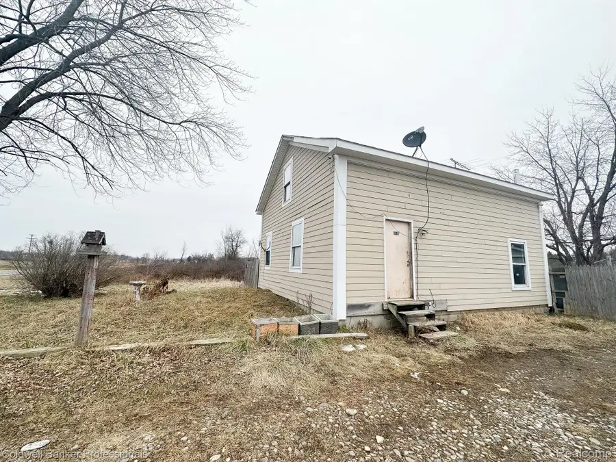 9460 N LAPEER RD, Rich, MI 48744 - #3
