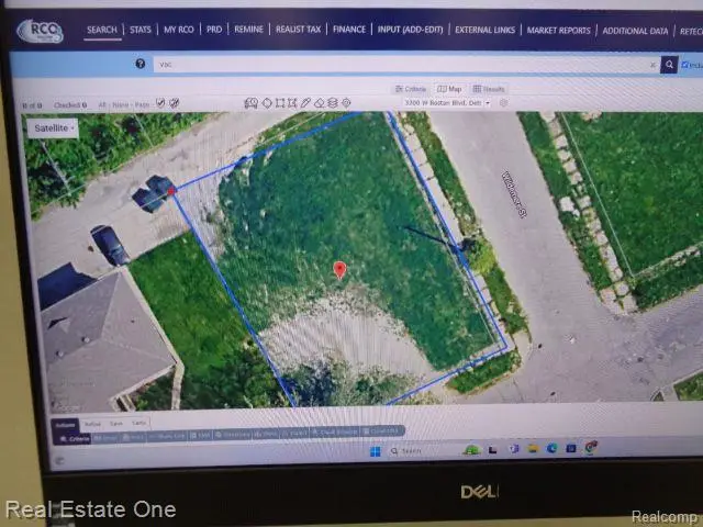3200 W BOSTON BLVD, Detroit, MI 48206 - #1