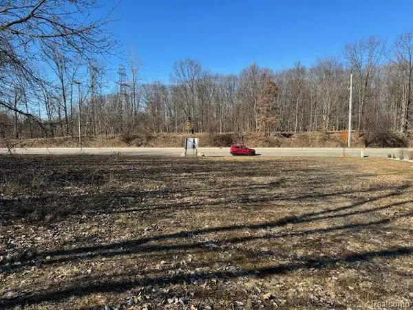 000 DUNCKEL RD, Lansing, MI 48910