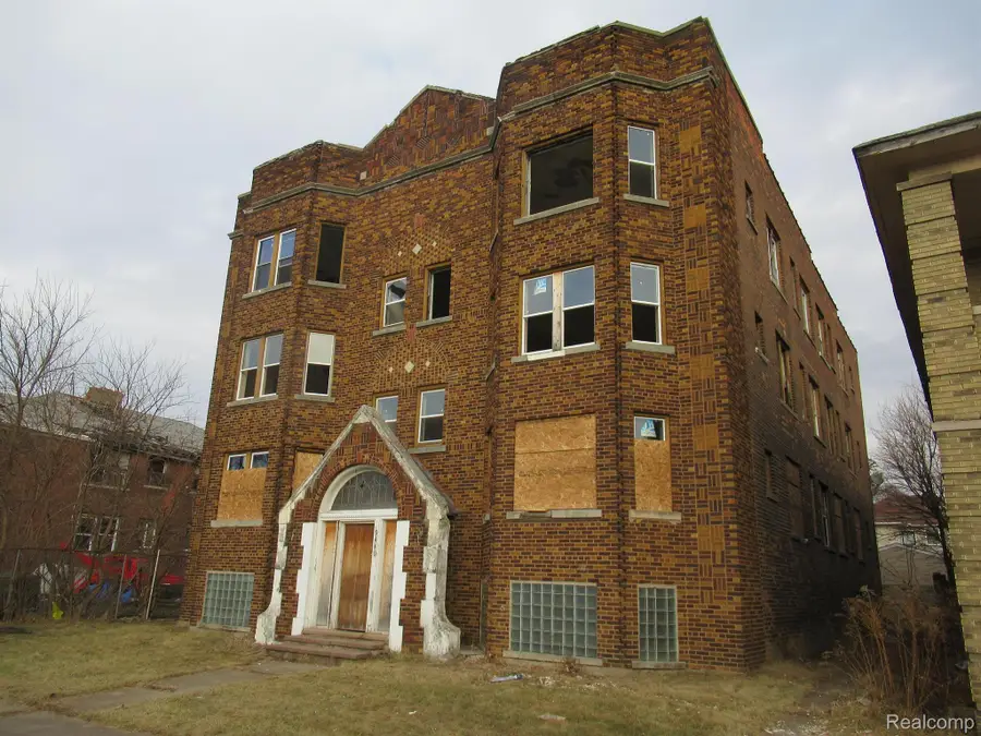 9440 SAVERY ST, Detroit, MI 48206 - #2